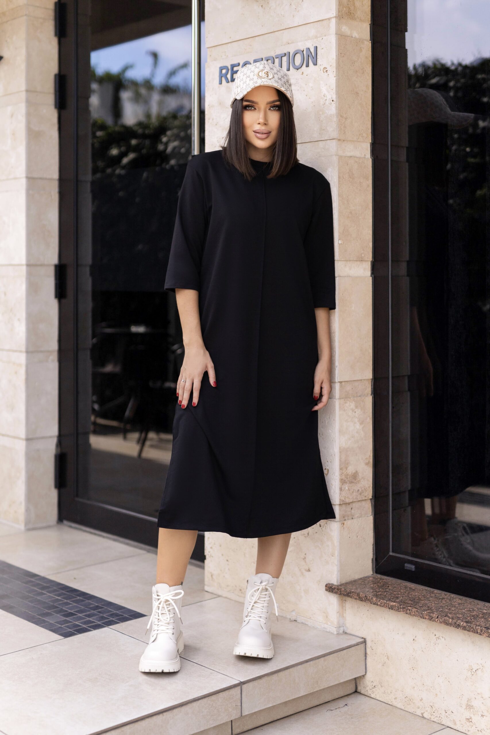 Трикотажна сукня вільного крою - Зображення 10