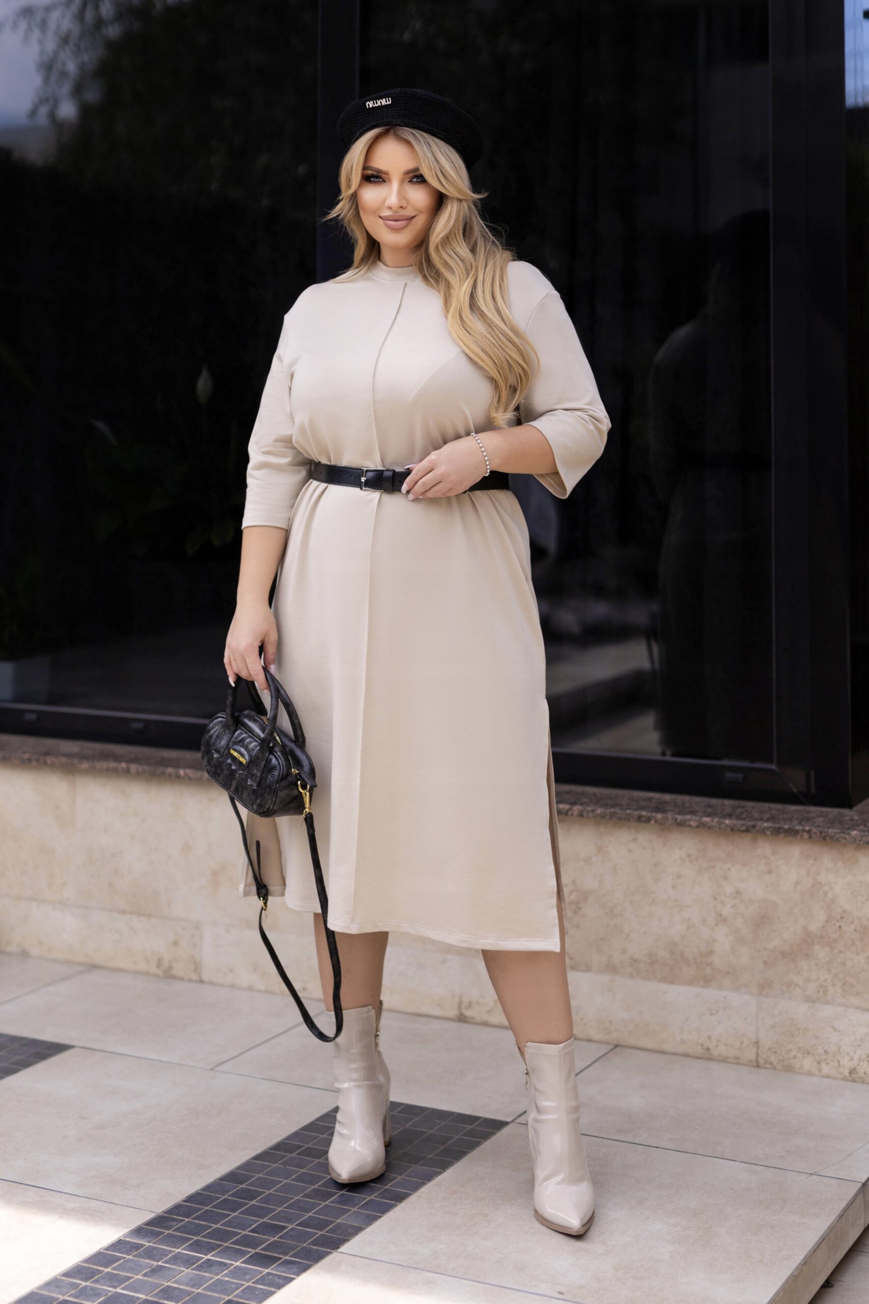 Трикотажна сукня вільного крою - Зображення 11