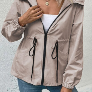 Подовжена вітровка на підкладці