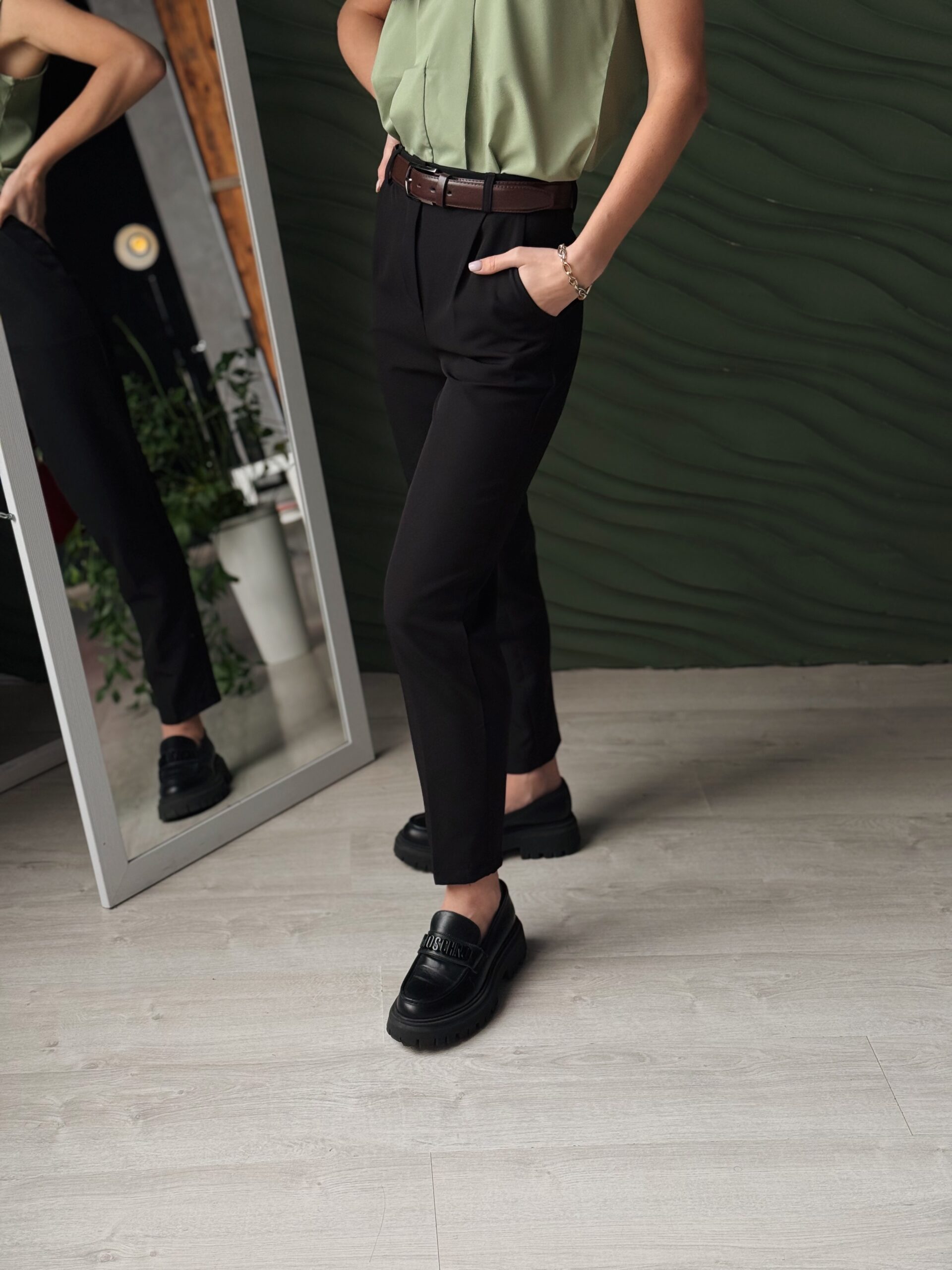 Класичні вкорочені брюки - Зображення 4