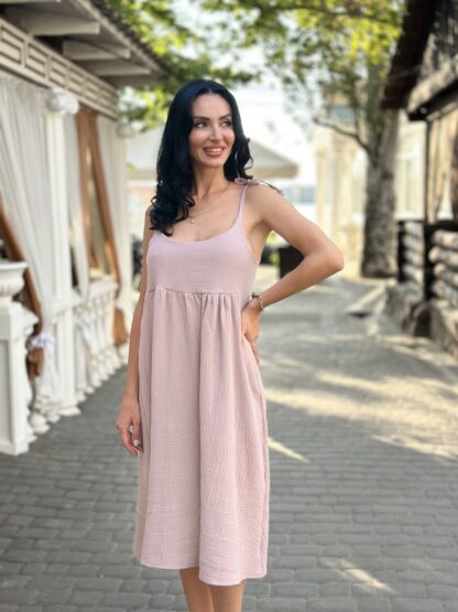 Сарафан із мусліна на бретельках