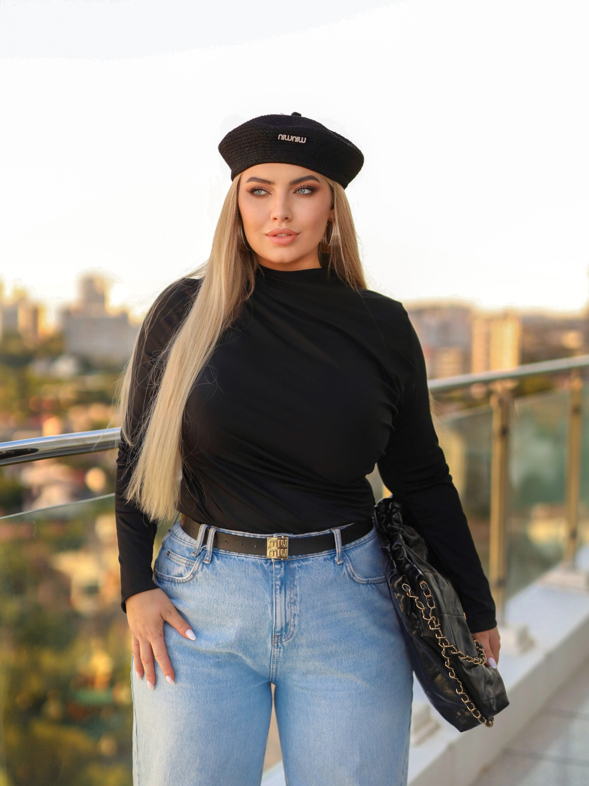 Базовий жіночий лонгслів з драпіруванням - Зображення 14