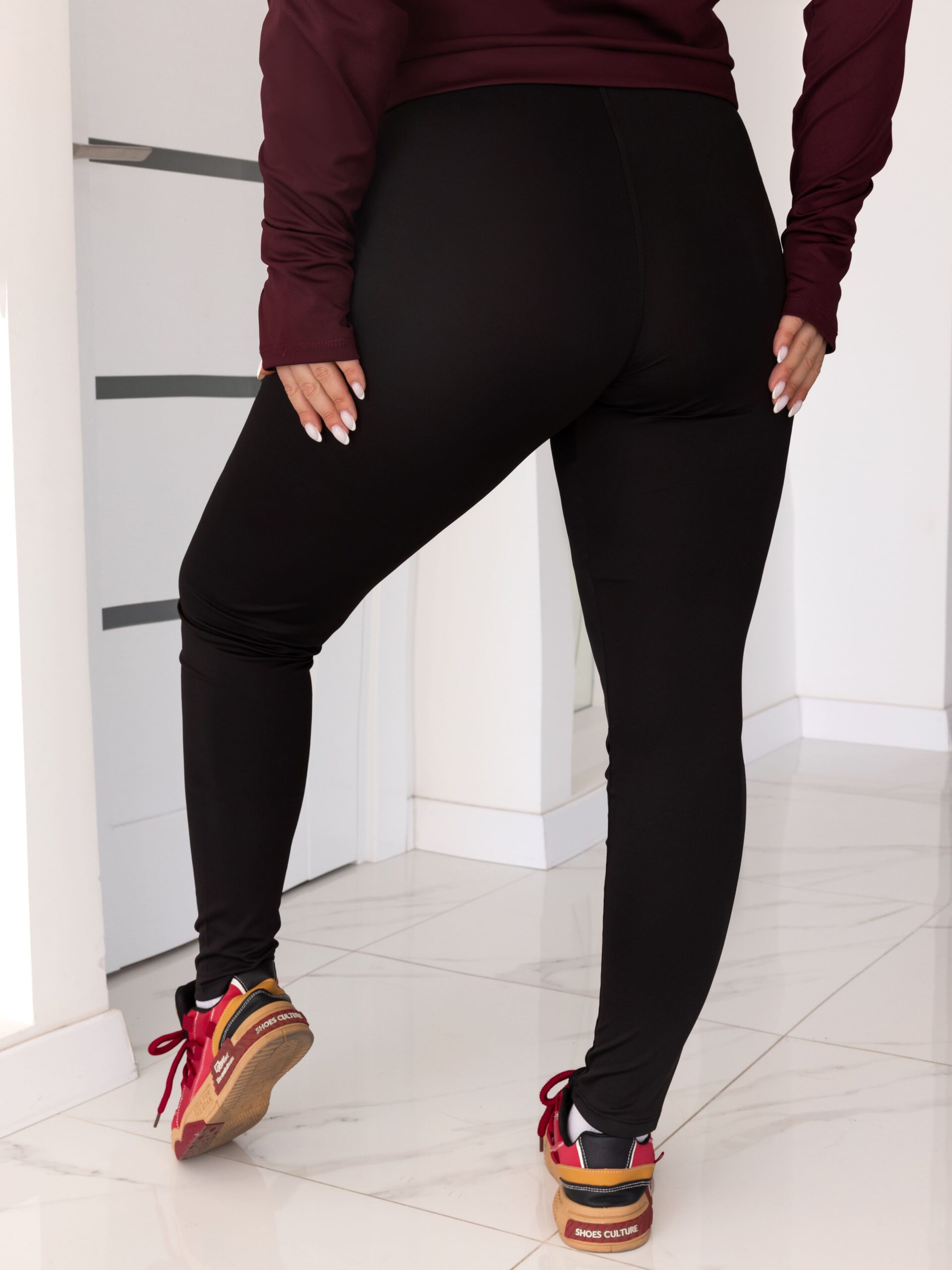 Жіночий костюм для спорту і фітнесу - Зображення 10