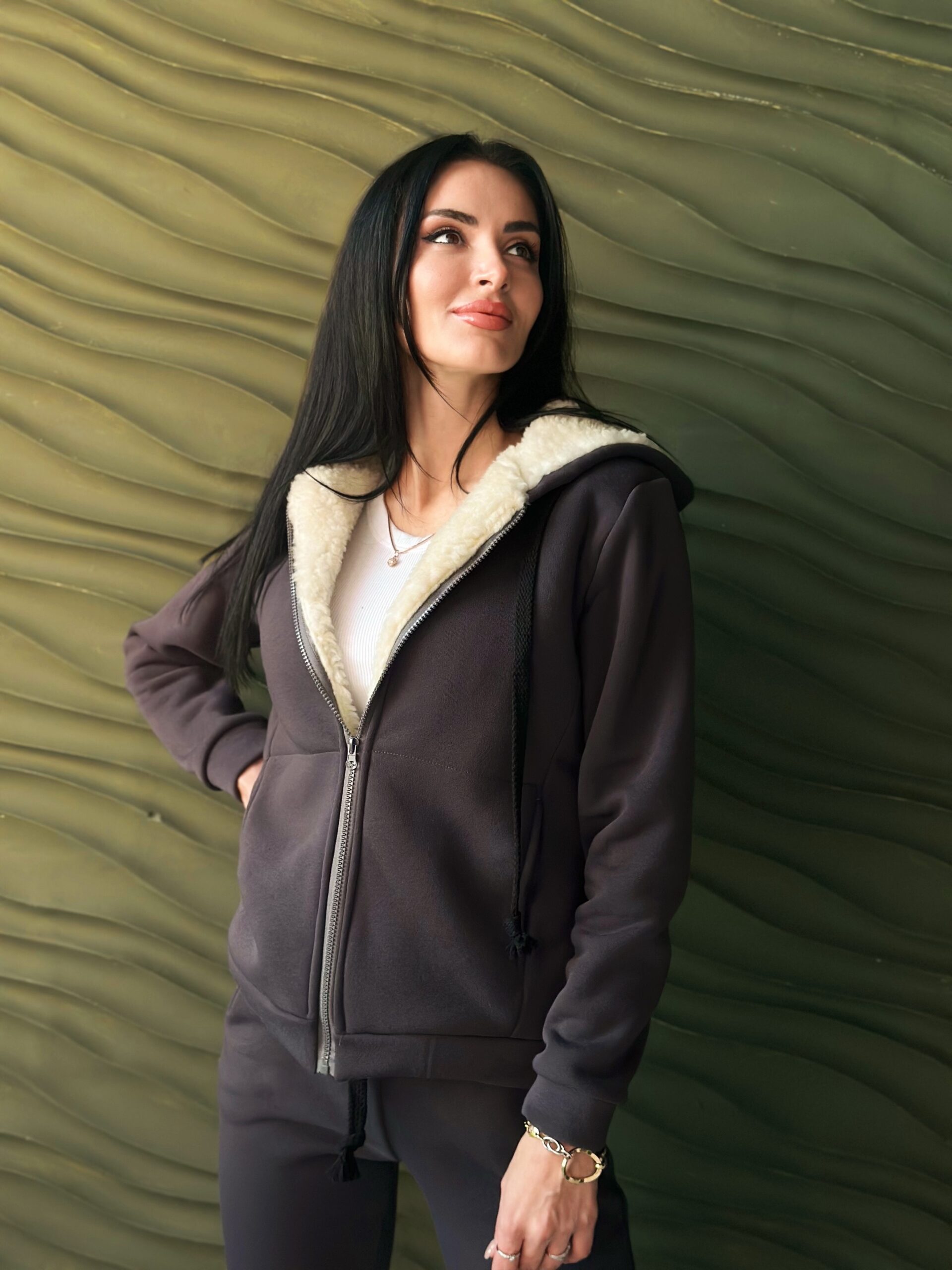 Зимовий спортивний костюм на хутрі - Зображення 3