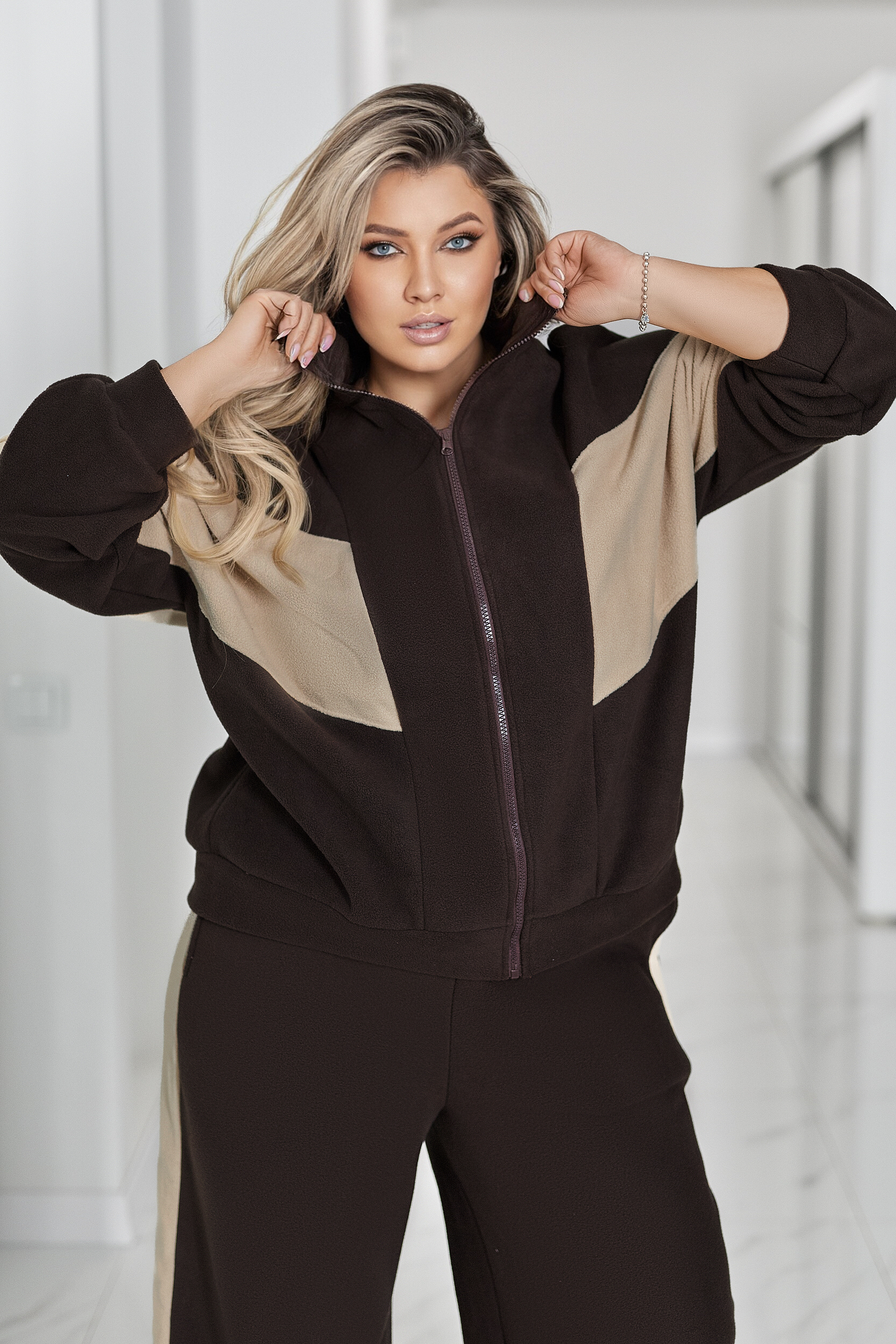 Спортивний флісовий костюм - Зображення 2