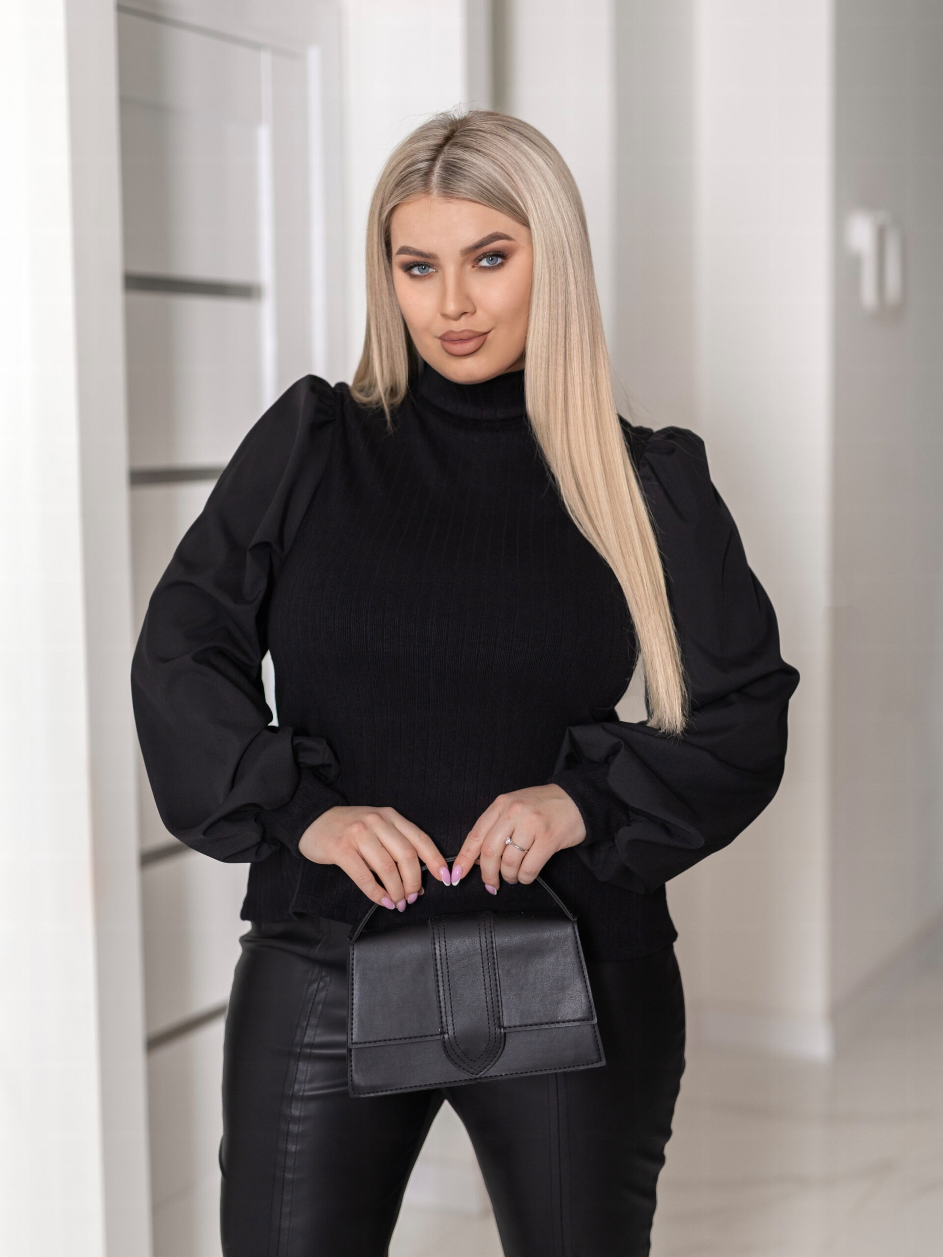 Елегантна кофта гольф в рубчик - Зображення 5