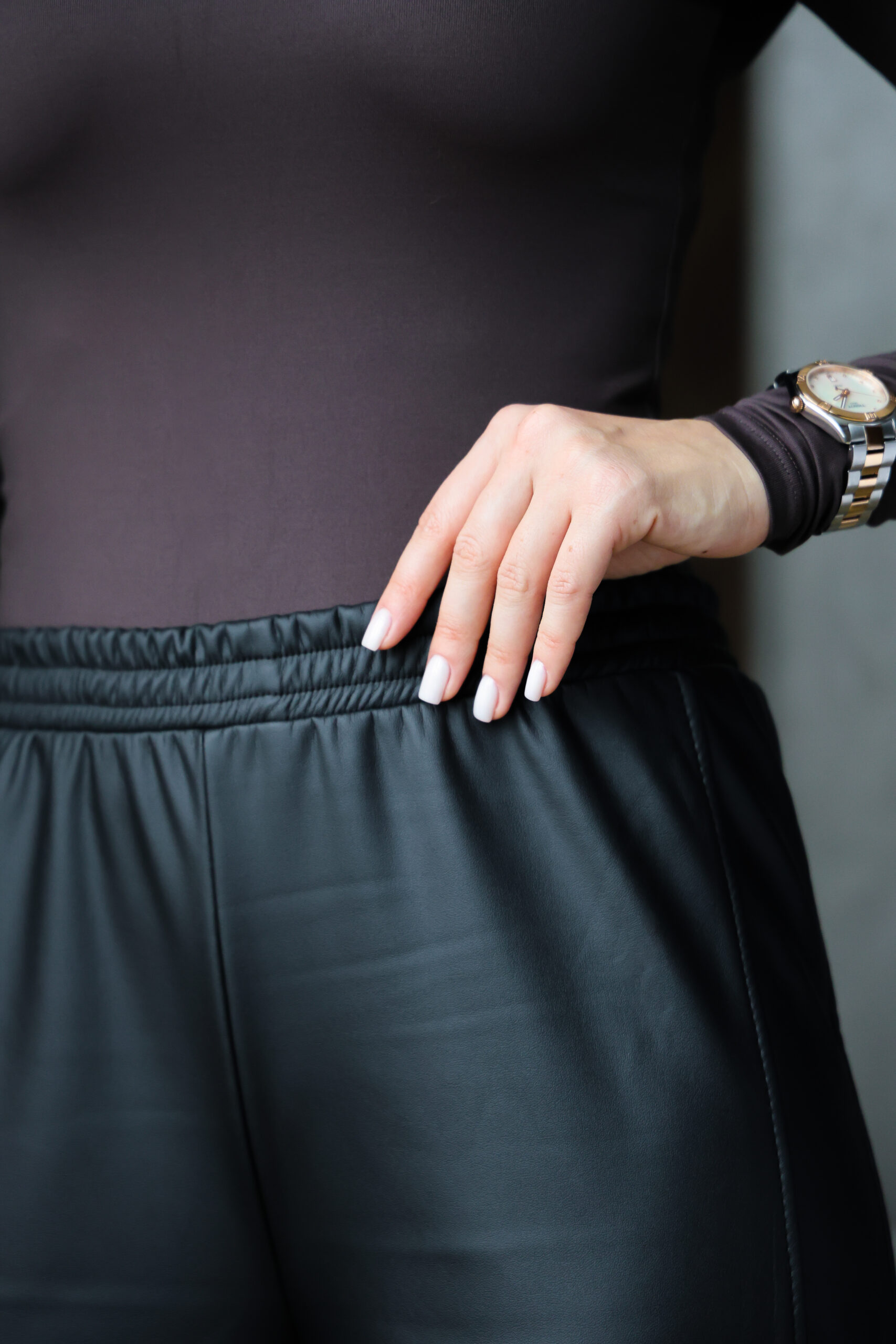 Прямі шкіряні штани на хутрі - Зображення 8