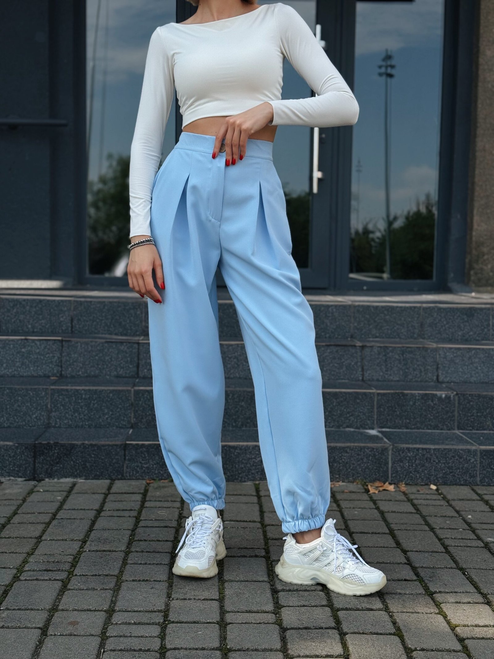 Жіночі широкі штани джогери - Зображення 11