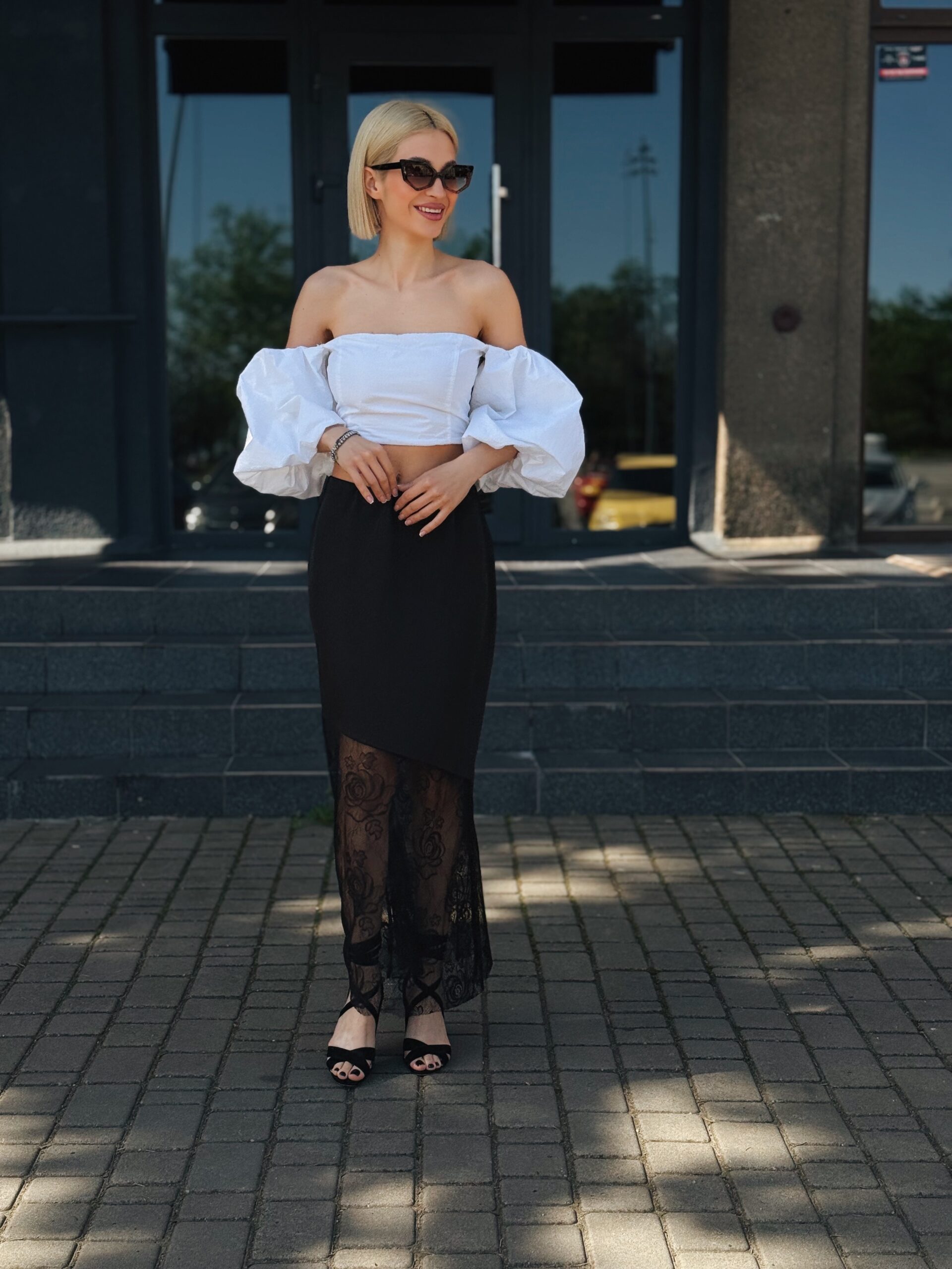 Шовкова спідниця максі з мереживною вставкою